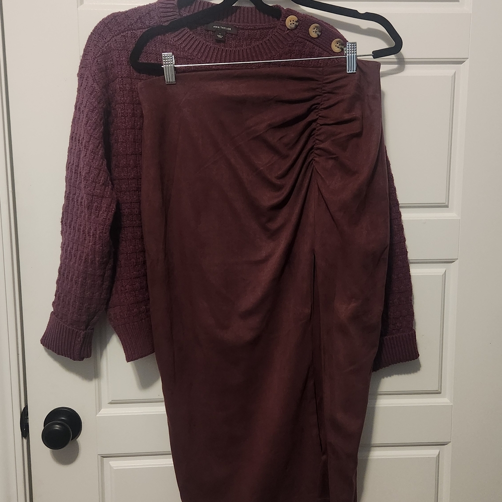 Alexia Admor Deep Wine Pencil Skirt